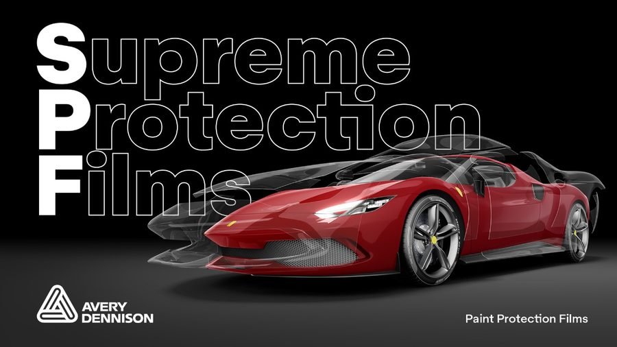 ภาพโปรโมต Avery Dennison Supreme Protection Films รถสปอร์ตสีแดงพร้อมแผ่นฟิล์มใสคลุมตัวรถบนพื้นดำ